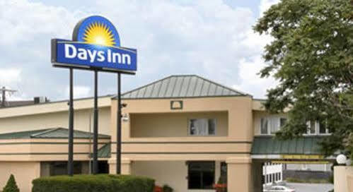 Attleboro Motor Inn Экстерьер фото